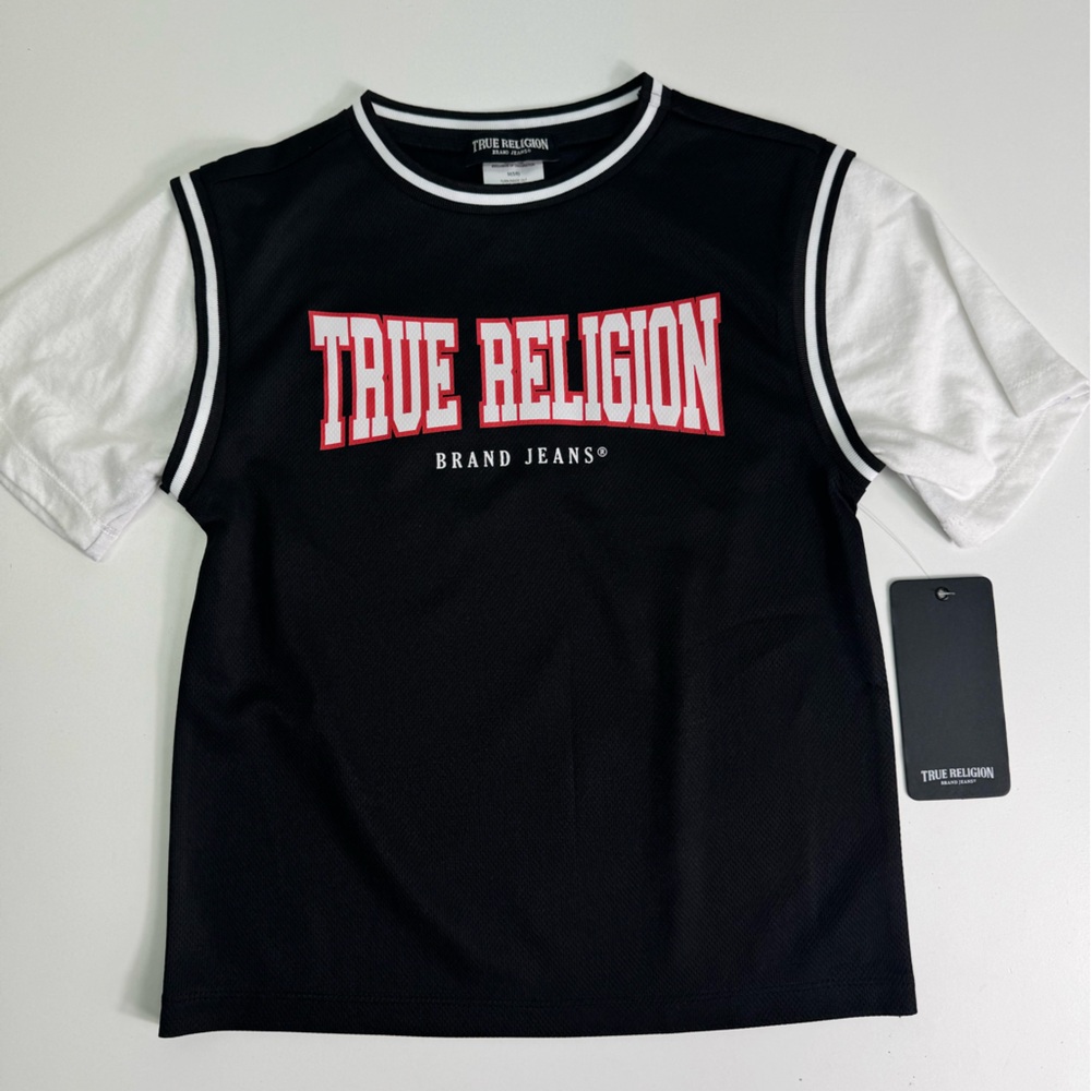 True Religion Black & White Short Sleeve Tee with Red Logo boys kids Sz 5/6 NWT
